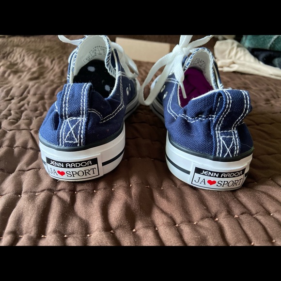 Blue lace up sneakers - Picture 4 of 5